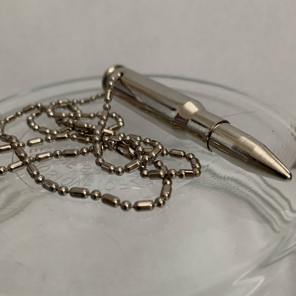 New vintage silver bullet necklace - Picture 2 of 10